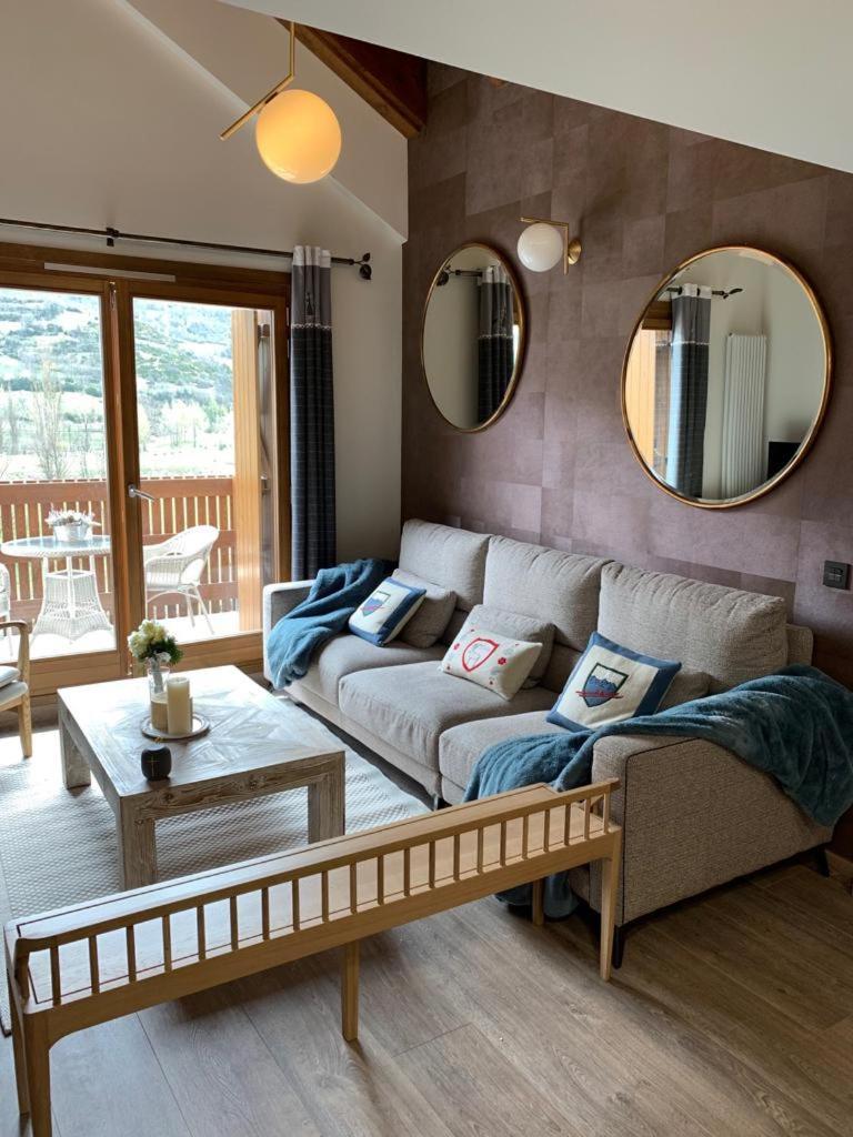 Apartament Tuca Del Mont Benasque Zewnętrze zdjęcie